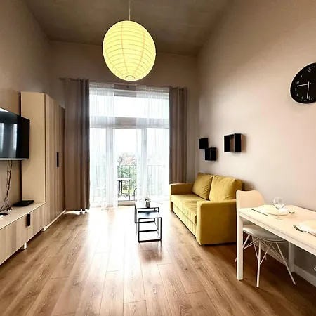 Apartment Zarembowicza 38 - Self Check-in 20h - Parking &lift