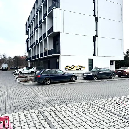 Apartment Zarembowicza 38 - Self Check-in 20h - Parking &lift