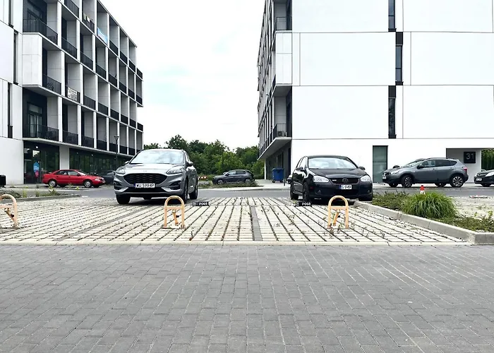 Zarembowicza 38 - Self Check-in 20h - Parking &lift 아파트 *