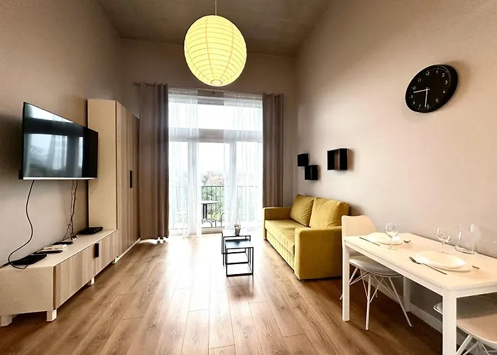 아파트 Zarembowicza 38 - Self Check-in 20h - Parking &lift