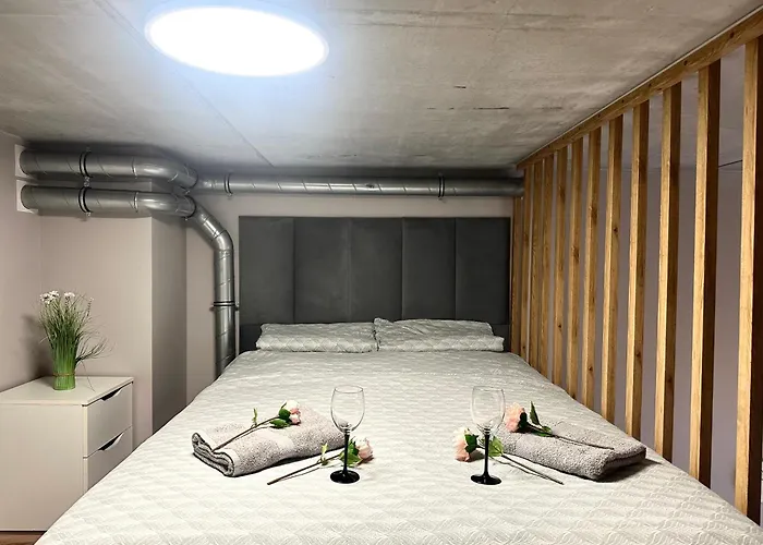 Zarembowicza 38 - Self Check-in 20h - Parking &lift 아파트 *