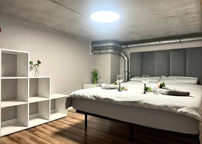 Zarembowicza 38 - Self Check-in 20h - Parking &lift 브로츠와프