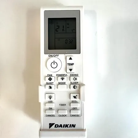 Zarembowicza 38 - Self Check-in 20h - Parking &lift דירה